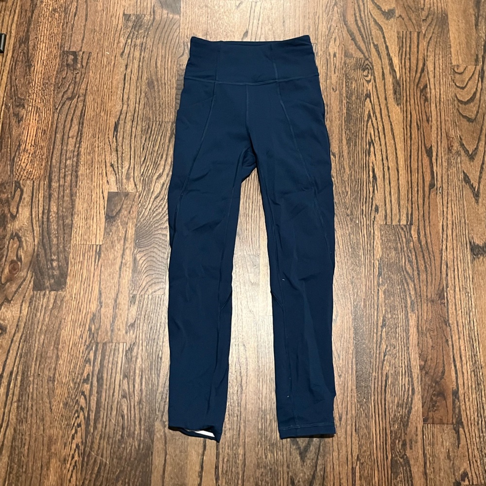 Blue lululemon leggings